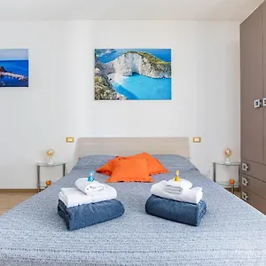 Il Nido Di Giambra , La Spezia Italy