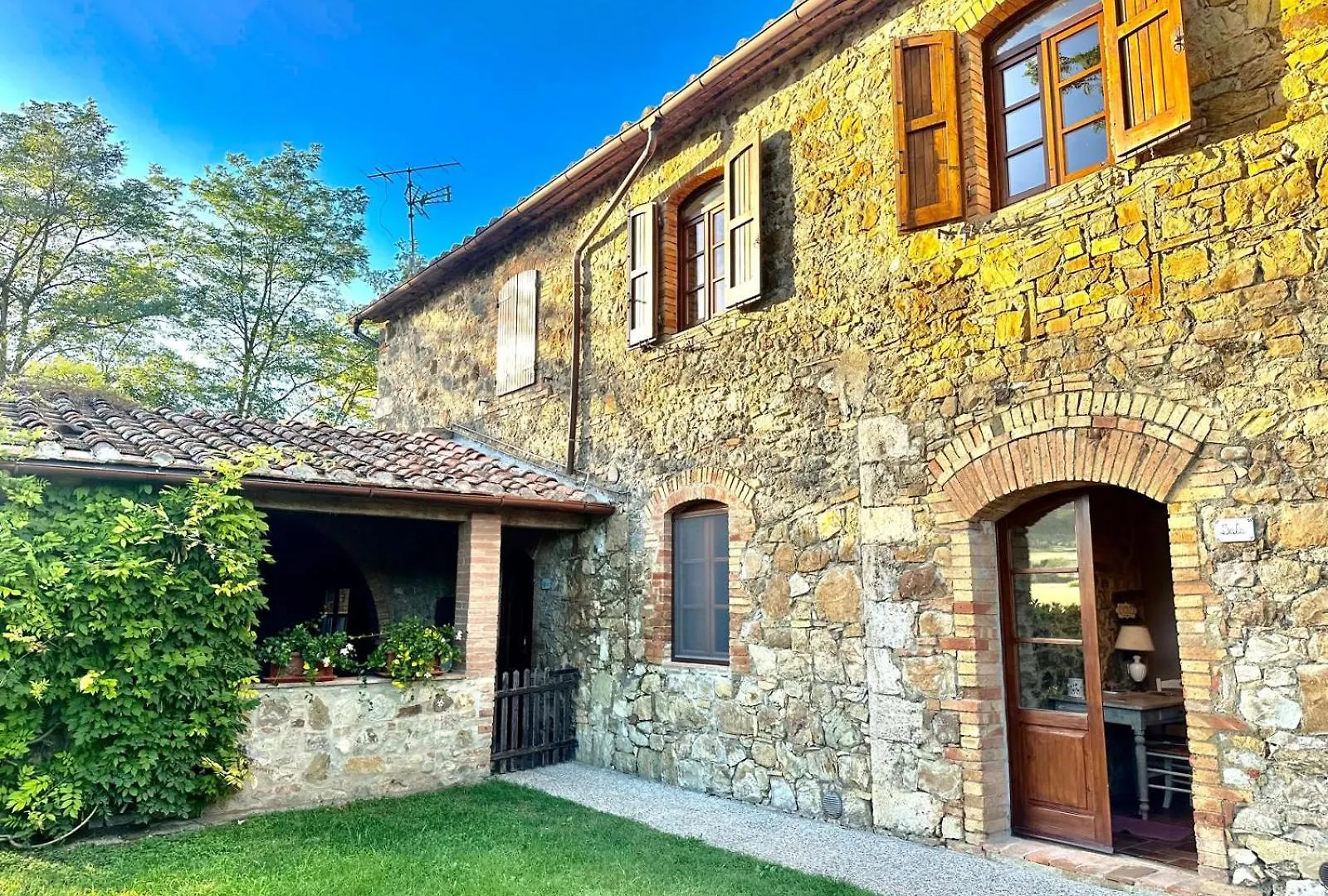 Agriturismo La Peschiera Villa Casole d'Elsa Italy