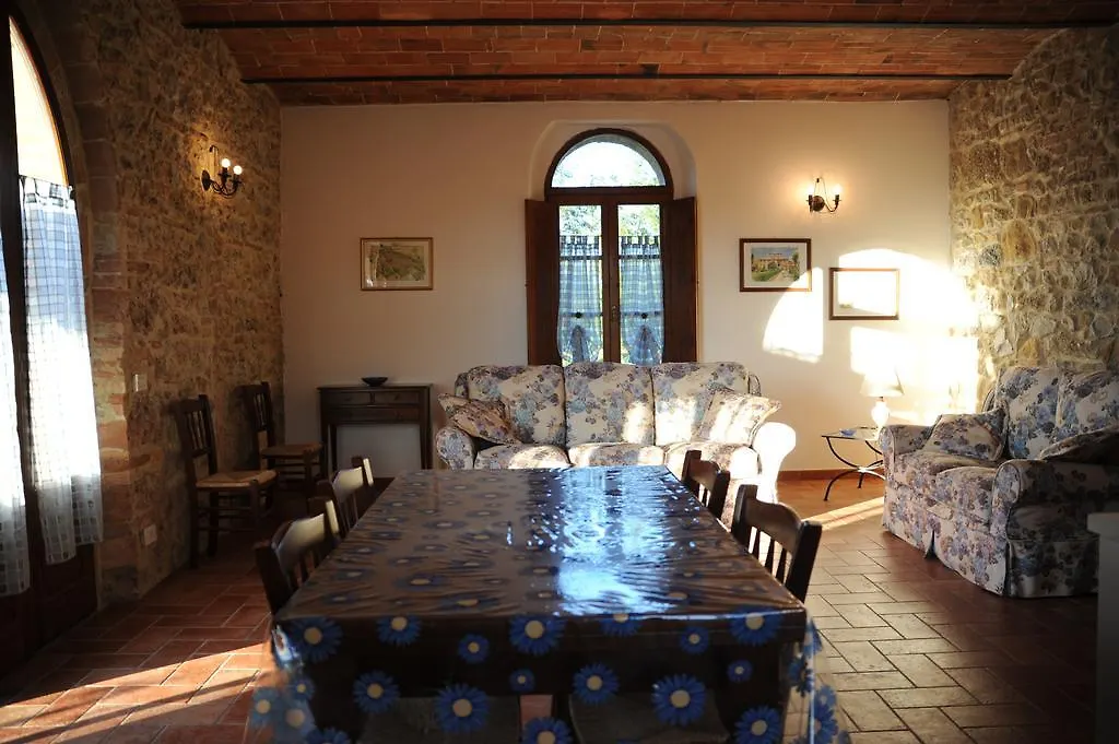Agriturismo La Peschiera Casole d'Elsa Farm stay