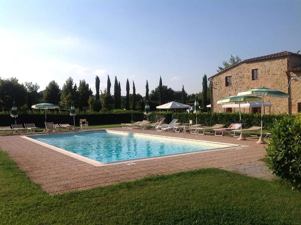 Farm stay Agriturismo La Peschiera Casole d'Elsa